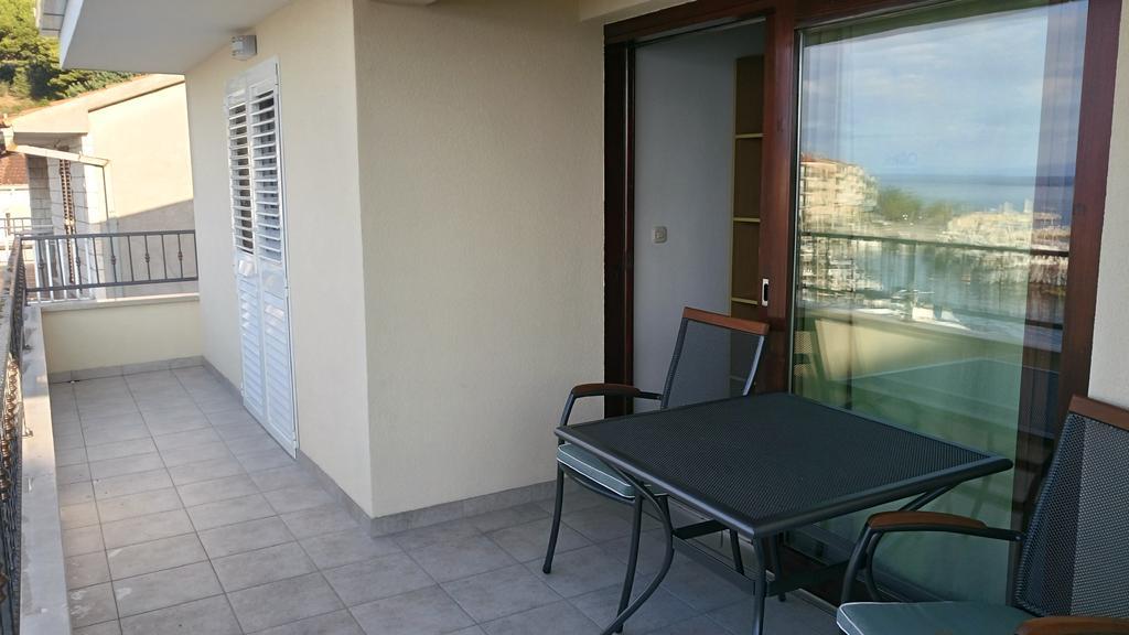 Apartments Gaston ポドゥゴラ エクステリア 写真